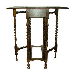 Antique Petite Gateleg Dropleaf Table