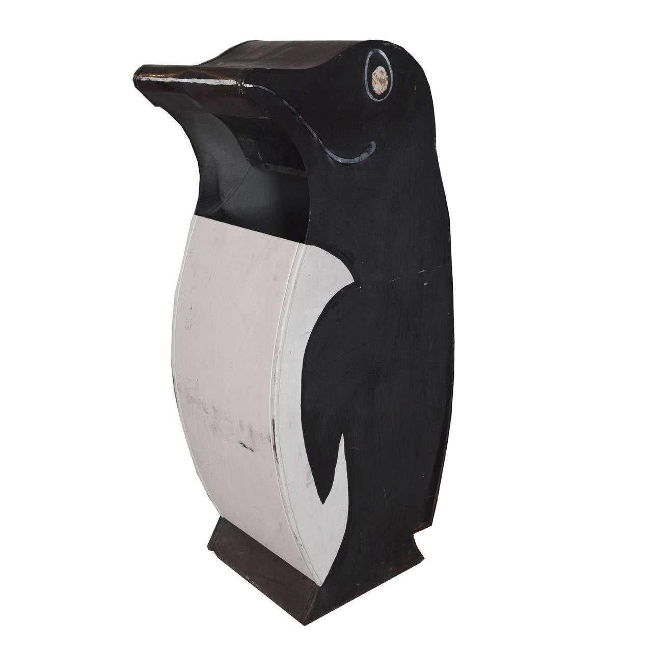 penguin trash can