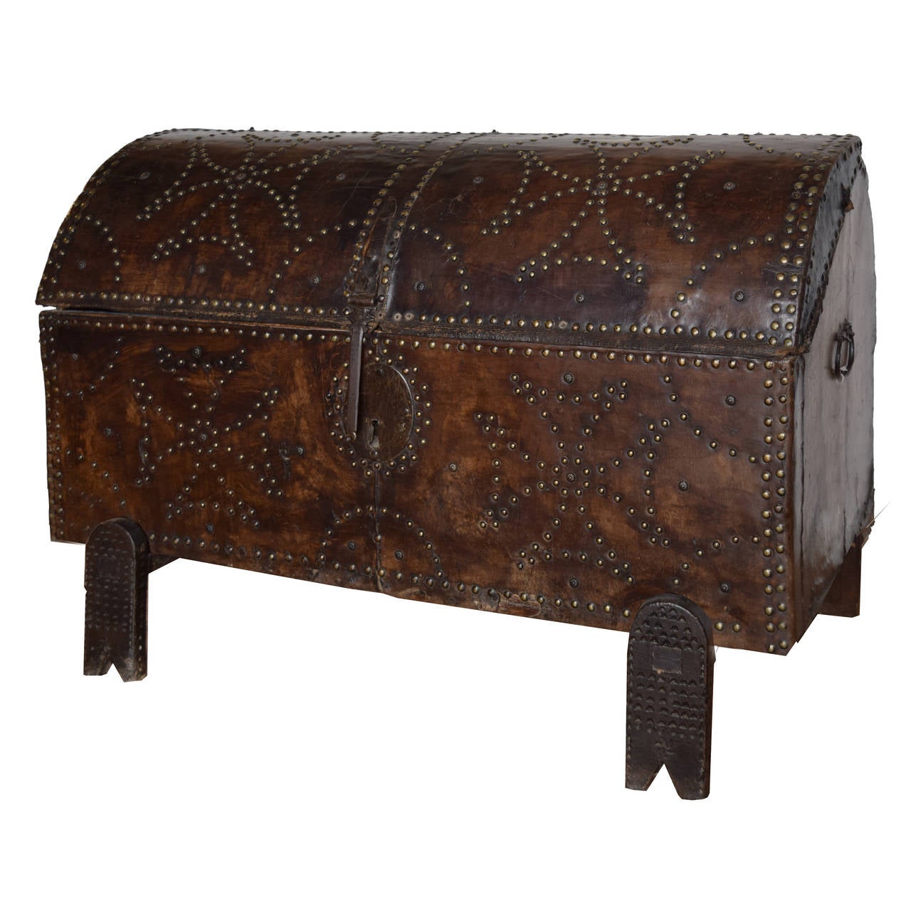 18th Century French Leather Trunk In Good Condition In Chicago, IL