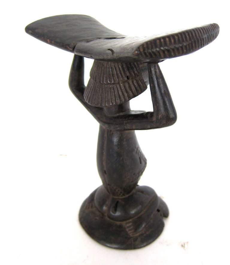Carved African Headrest from the Luba Tribe In Excellent Condition For Sale In Sarasota, FL