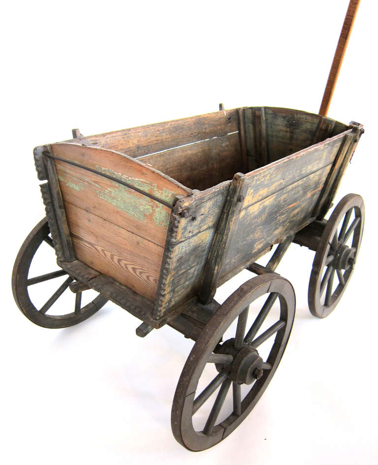 Ancien wagon américain pour enfants avec roues en acier Excellent état à Sarasota, FL