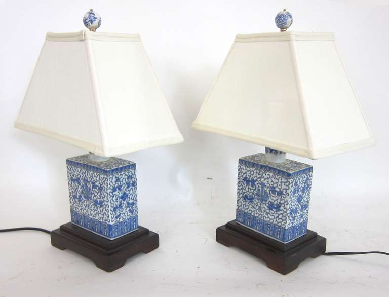 20th Century A Pair of Blue and White Chinese Tea Container Lamps