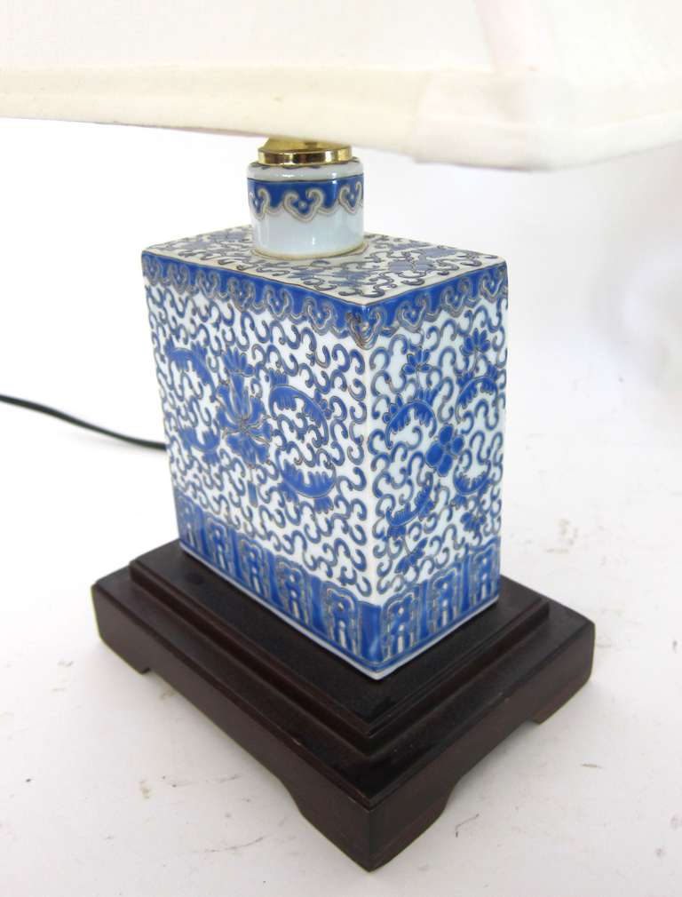 A Pair of Blue and White Chinese Tea Container Lamps 1