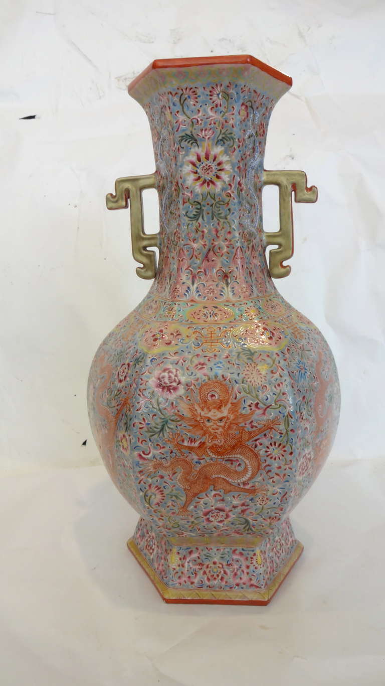 A Chinese Famille Rose porcelain 