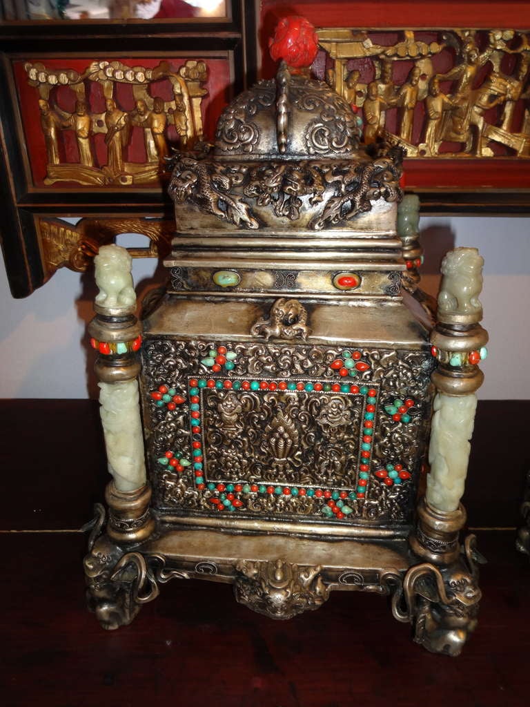 Pair of Jade & Cinnabar Gilt Censers Containers In Excellent Condition In Sarasota, FL