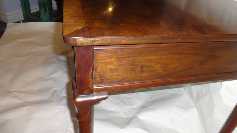 Brass Baker Mahogany Four-Drawer Desk with Queen Anne Legs