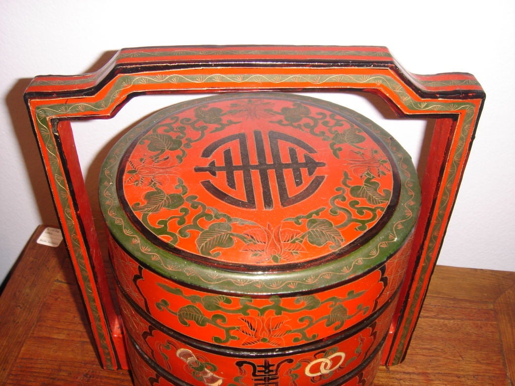 Chinese Lacquered Food Container Box 2