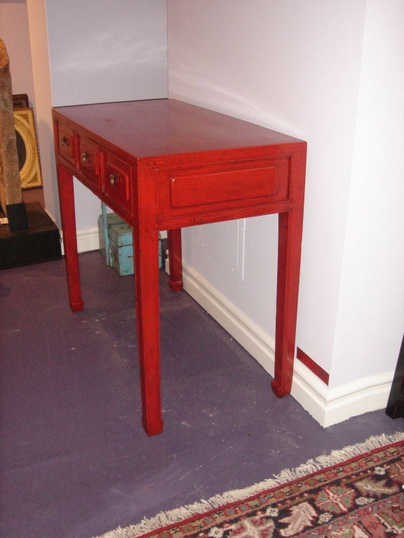 Chinese Red Lacquer Desk In Excellent Condition In Sarasota, FL