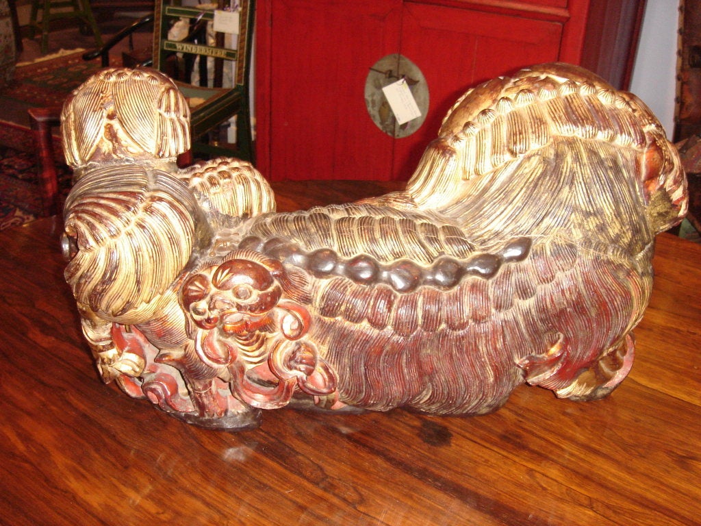 Gilt Extra Large Foo Dog w/ Baby