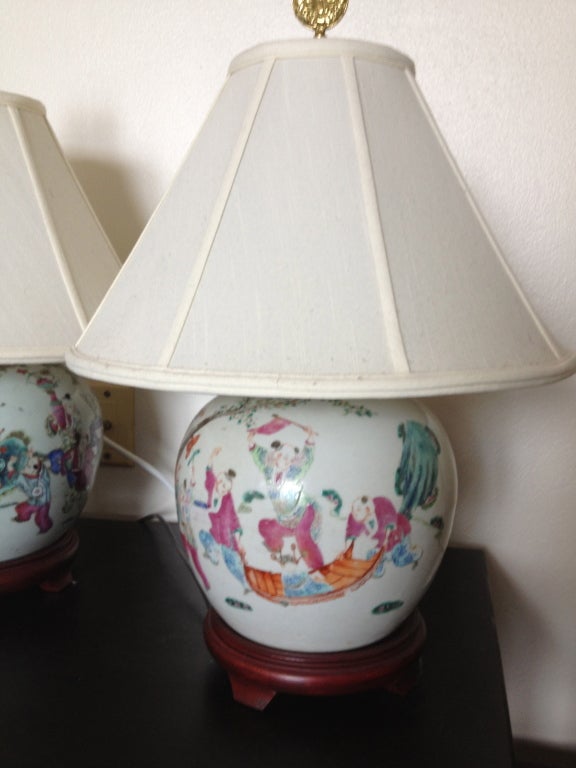 Pair of Chinese Rose Medallion Lamps 2