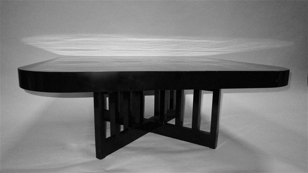 LIMITED PRODUCTION COFFEE TABLE BY RICHARD MEIER