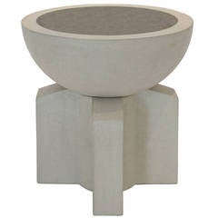 Californian I Cast Concrete Planter 3