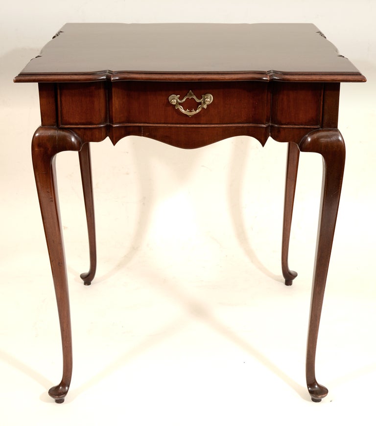 Queen Anne-Style Mahogany End Table, England, c. 1920