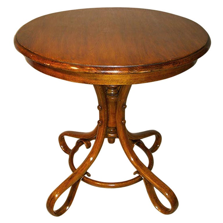 Beech Bentwood Circular Table, Thonet, Vienna, c. 1890