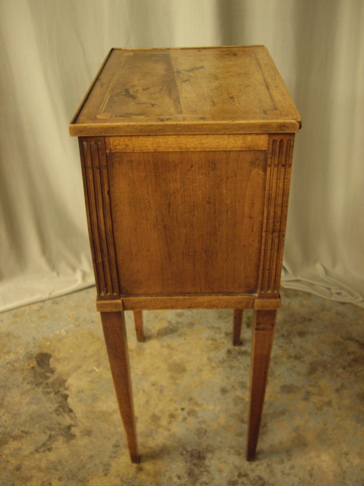 Inlay Early 19th Century Louis XVI Inlaid Side Table