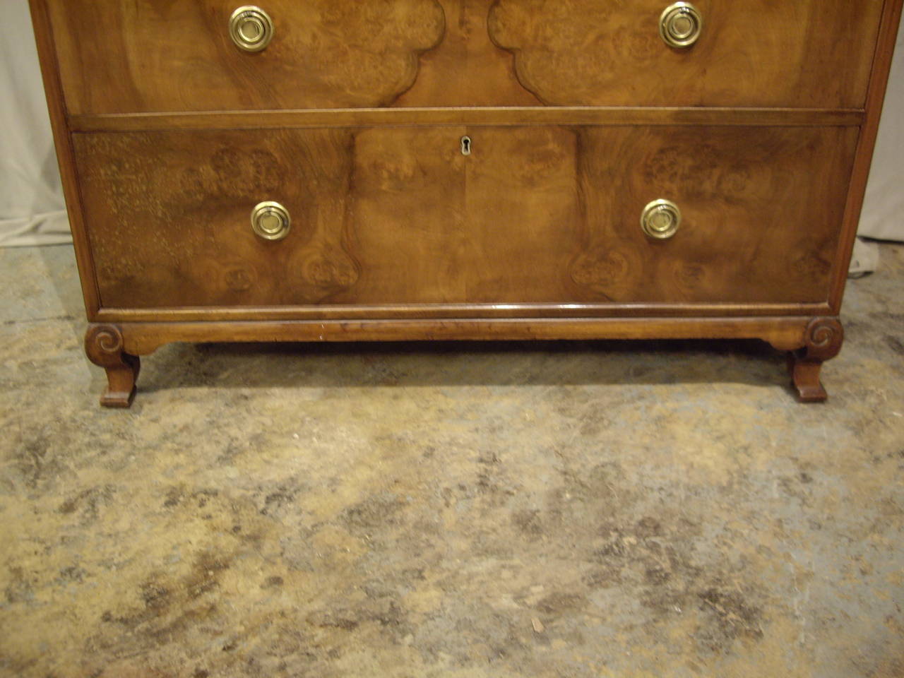 Early 20th Century 1920s Walnut Four-Drawer Italian Commode