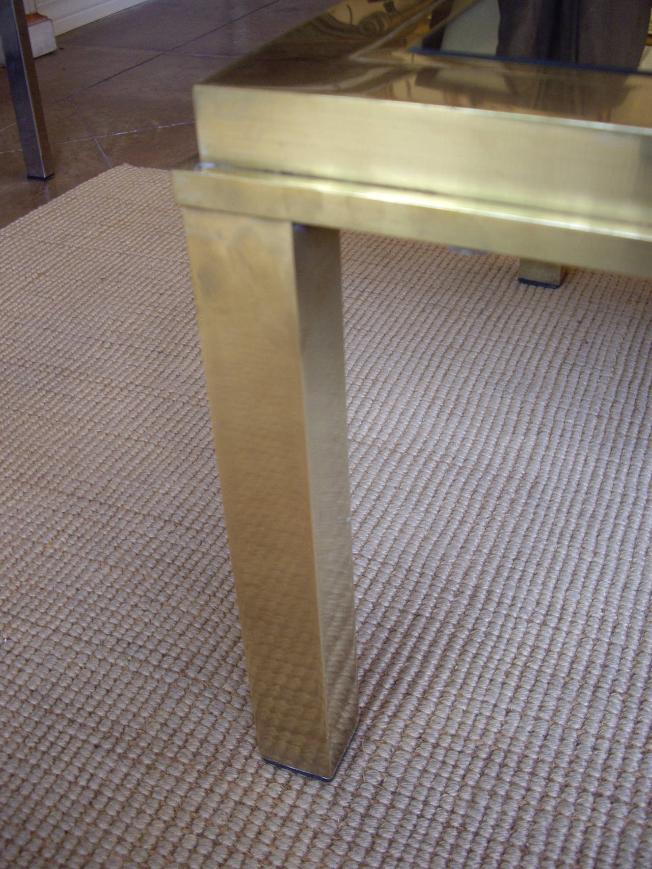 1970s Brass and Mirror Vintage Coffee Table In Good Condition For Sale In New Orleans, LA