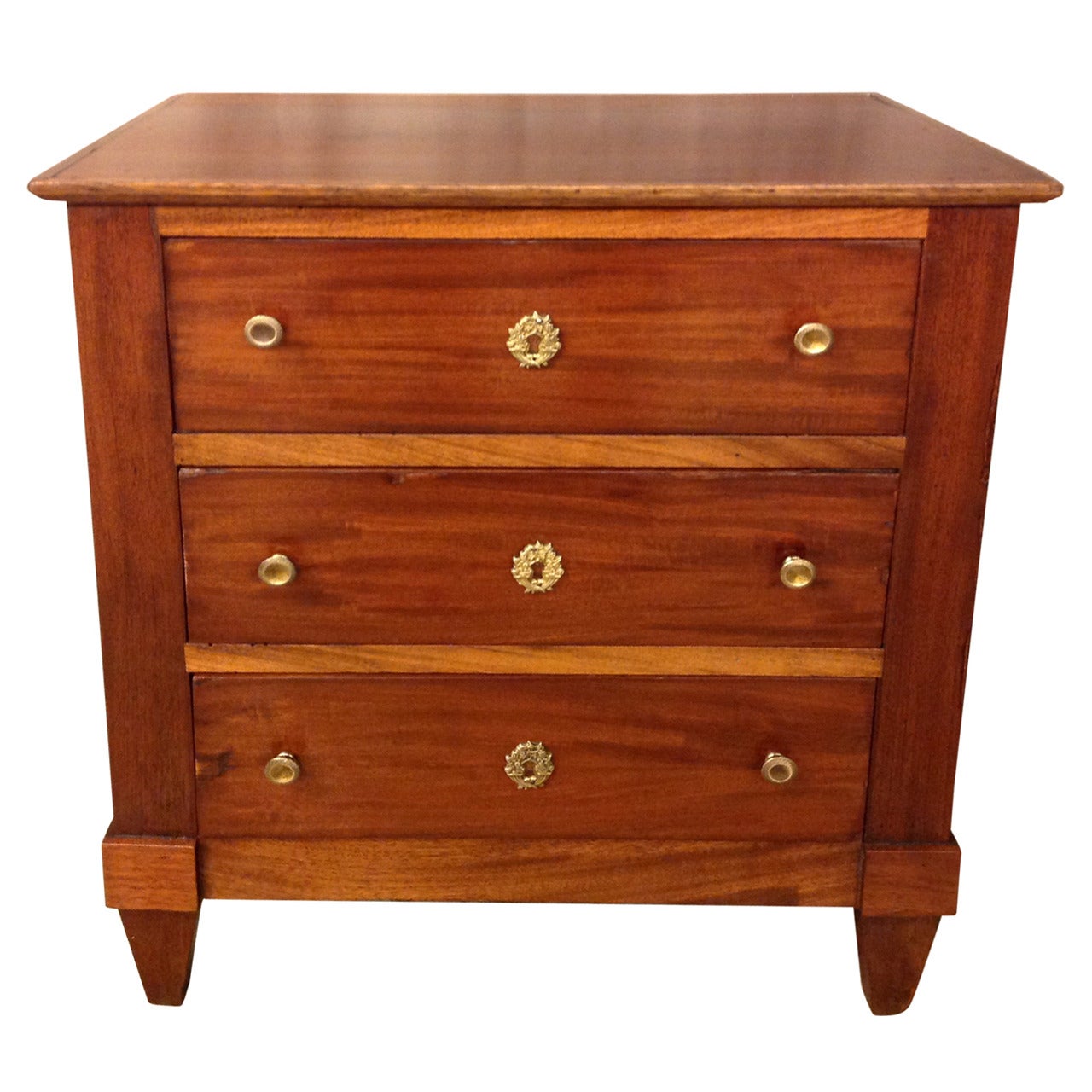 Late 19th Century Petite Directoire' Style Commode For Sale