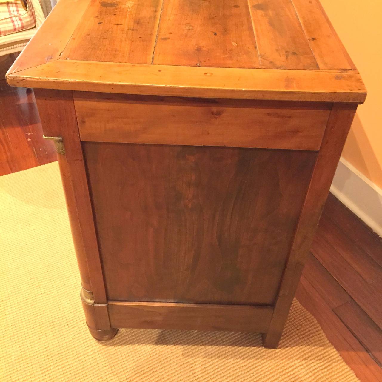 19th Century French Empire Walnut Commode In Good Condition For Sale In New Orleans, LA