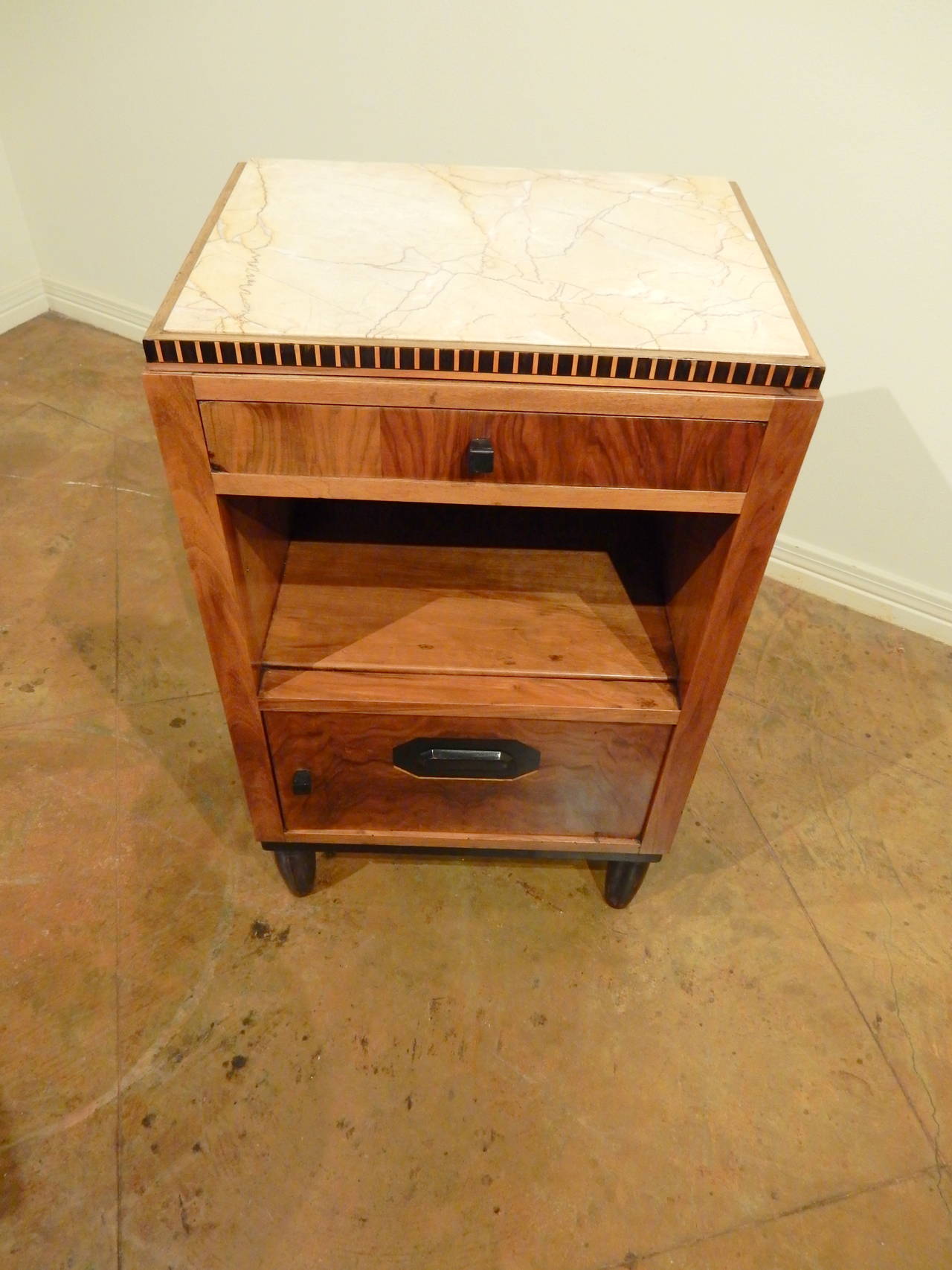 1930s Art Deco walnut side table. Inlaid with marble top and black painted detail.