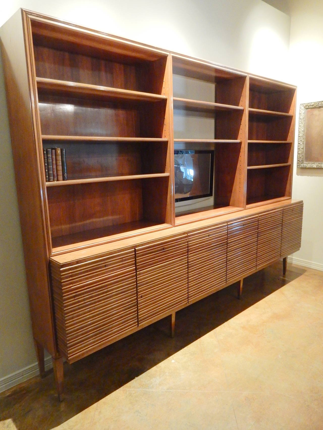 Italian Mid-Century Modern Walnut Bookcase Cabinet In Good Condition For Sale In New Orleans, LA