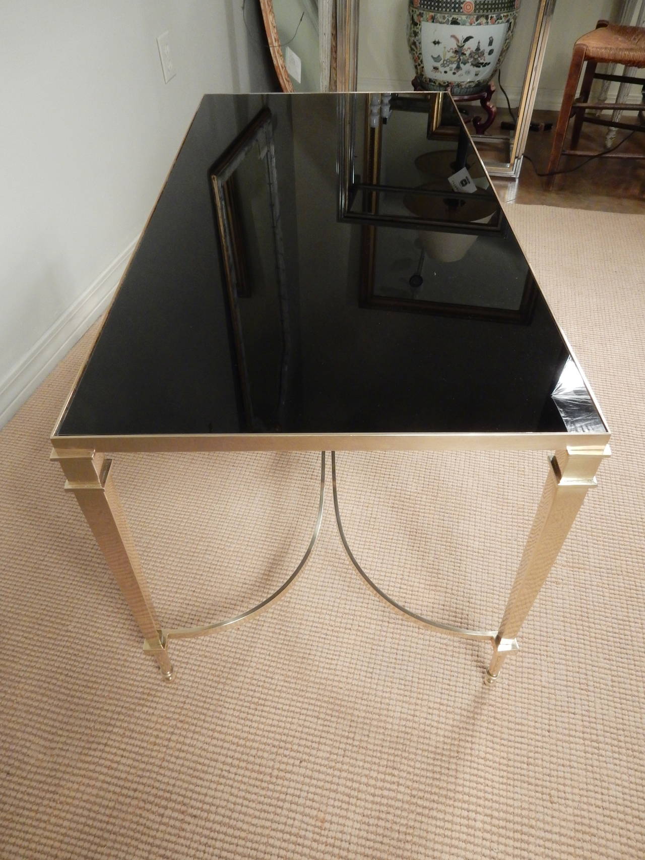 High Quality Neoclassical Brass Coffee Table In Good Condition For Sale In New Orleans, LA