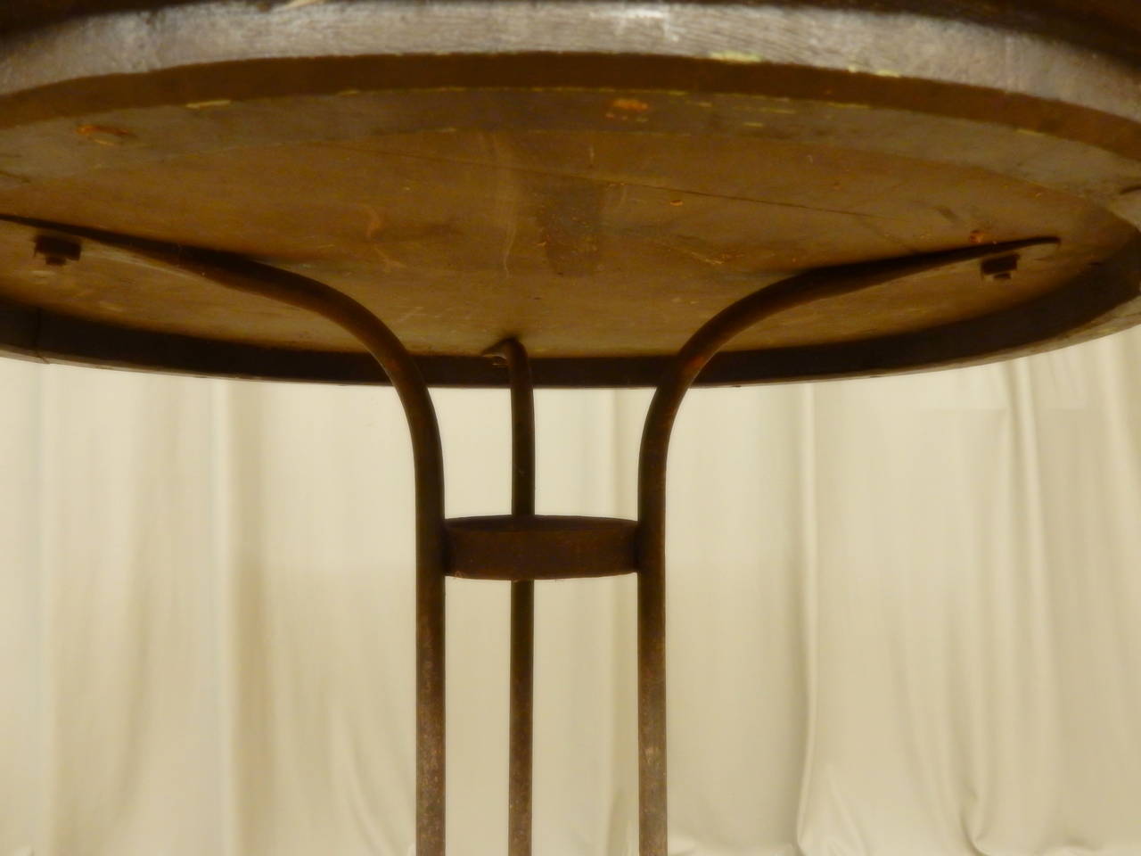 Faux Marble-Top on Iron Base Table In Good Condition For Sale In New Orleans, LA