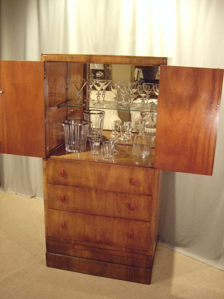 Art Deco Bar Cabinet In Good Condition For Sale In New Orleans, LA