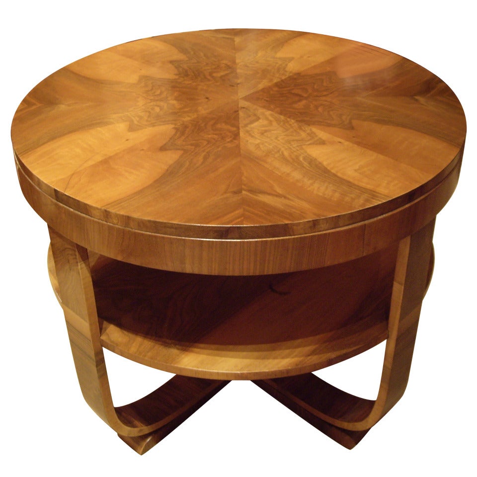 Table ronde Art Déco en noyer