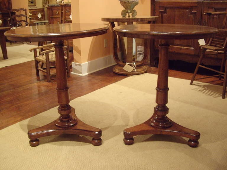 Pair  19th c. English Round Side Tables In Excellent Condition In New Orleans, LA
