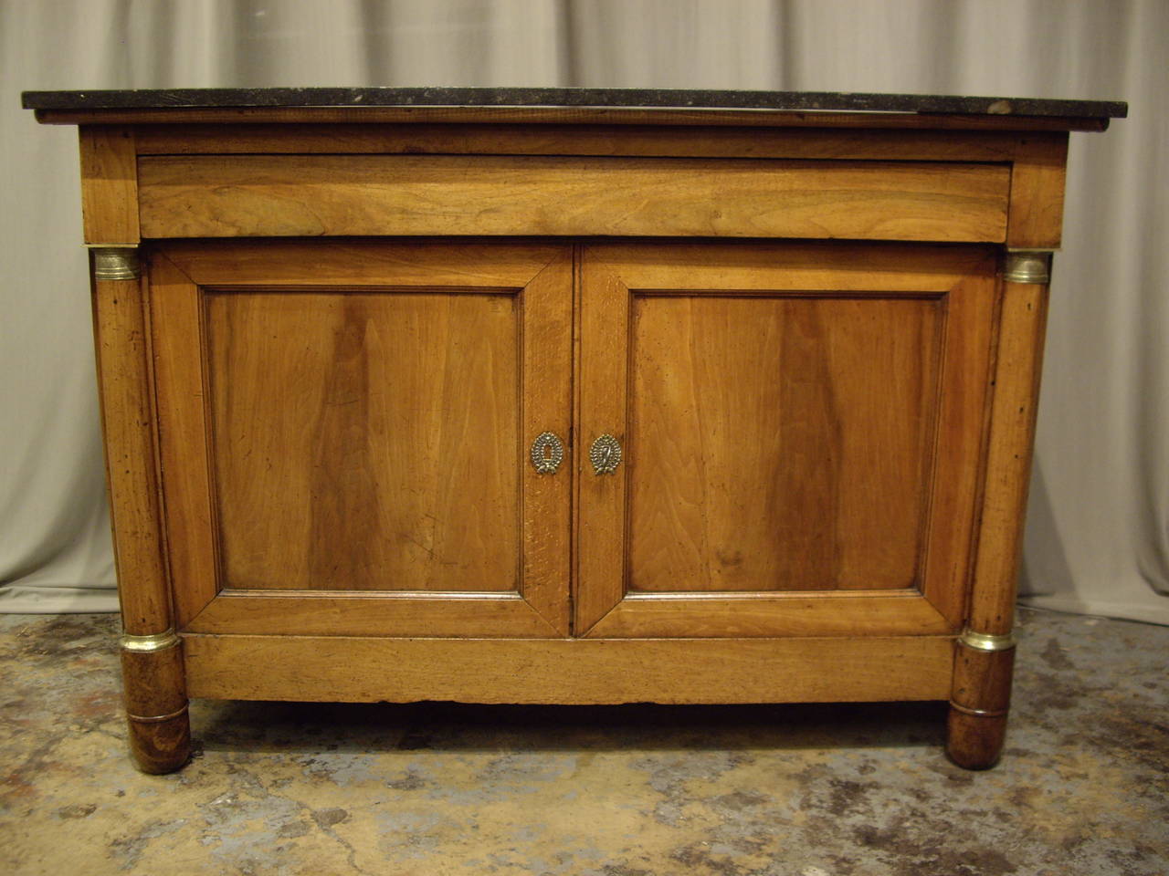 French Provincial Empire Walnut Buffet In Good Condition For Sale In New Orleans, LA