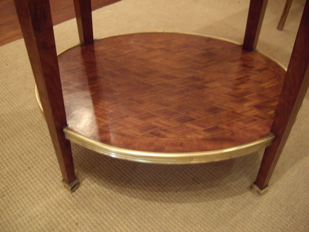 Inlay Oval inlaid Louis XVI side table
