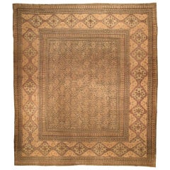 Late 19th Century Antique Persin Meshad Rug