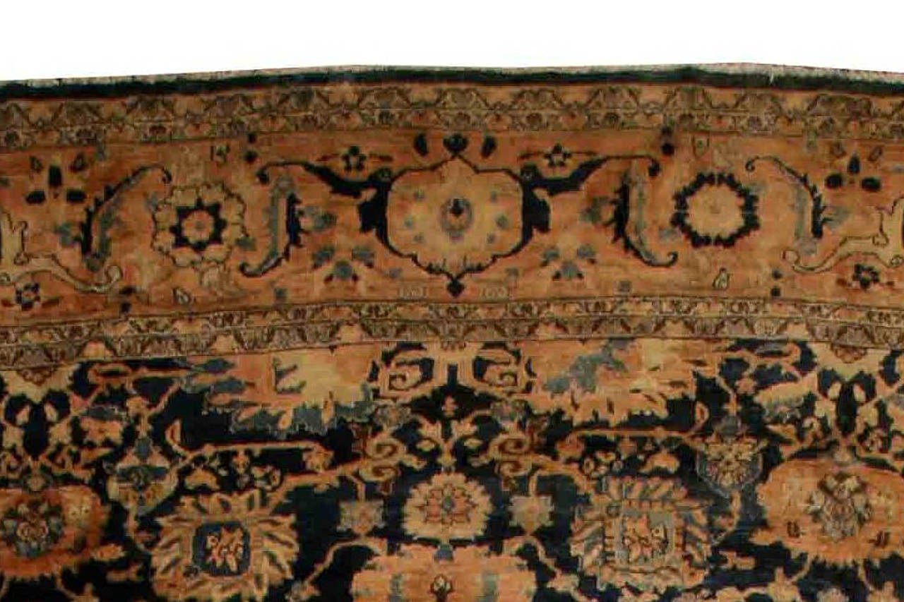 Antique Persian Sarouk Rug For Sale at 1stdibs