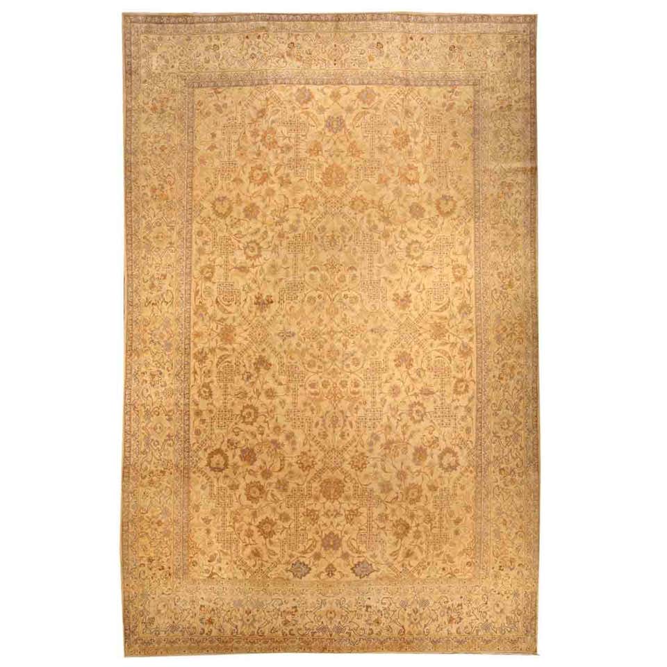 Vintage Persian Kashan Area Rug with Neoclassical Style For Sale at 1stDibs