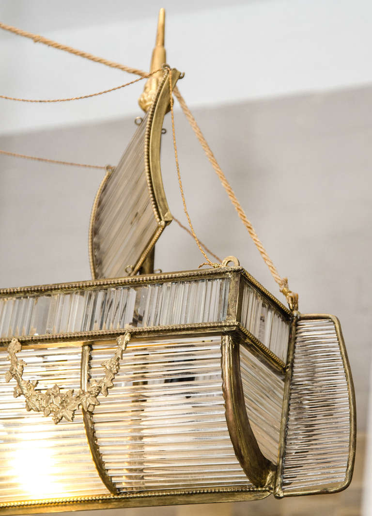 A Continental Crystal and Gilt-Metal Mounted Ship Chandelier 3