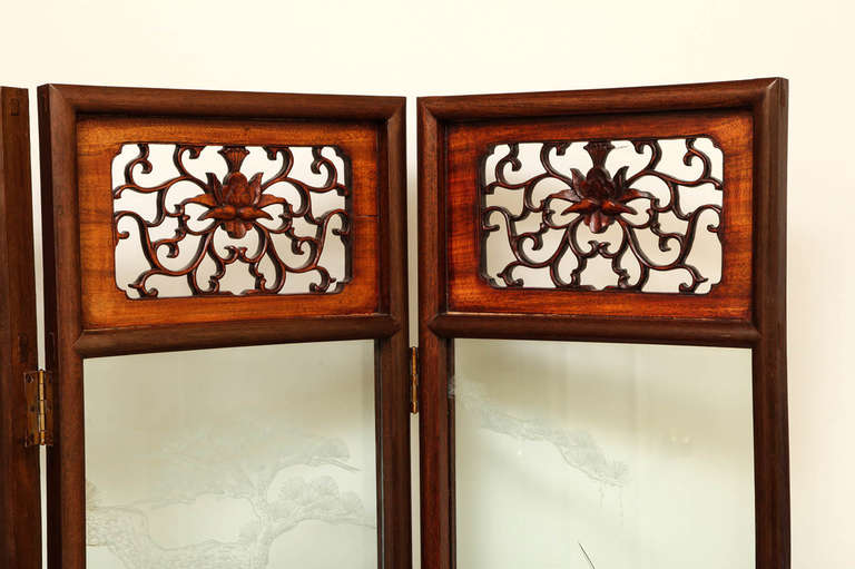 Chinoiserie Rosewood and Etched Glass Four Panel Screen For Sale 2