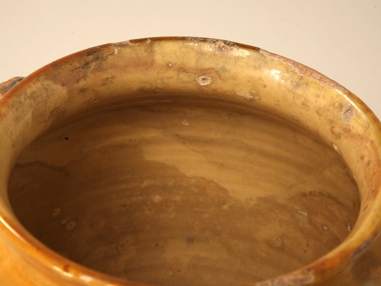 Original Antique French Confit Pot w/Warm Golden Glaze In Good Condition In Chicago, IL