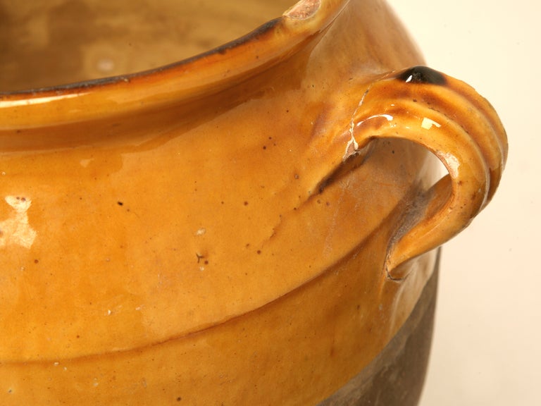 Original Authentic Antique French Confit Pot w/Great Multi-Tone Gold Glaze In Good Condition In Chicago, IL