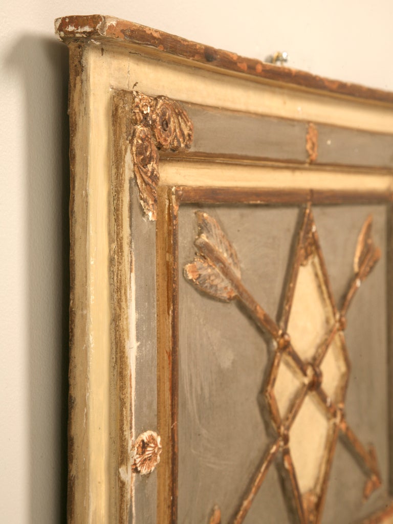 Antique French Directoire Mirror w/Diamond & Crossed Arrows In Good Condition In Chicago, IL