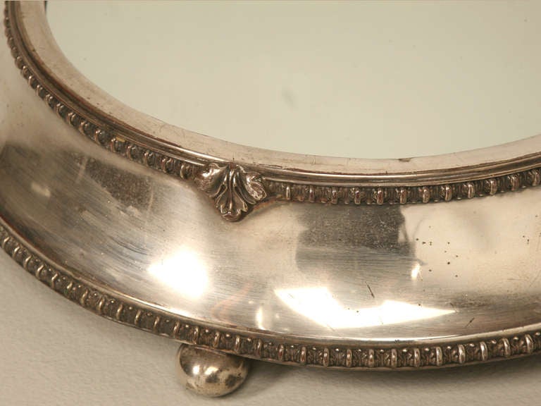 English Antique Silver Plated Mirror Plateau by Fenton Bros. Ltd In Good Condition In Chicago, IL