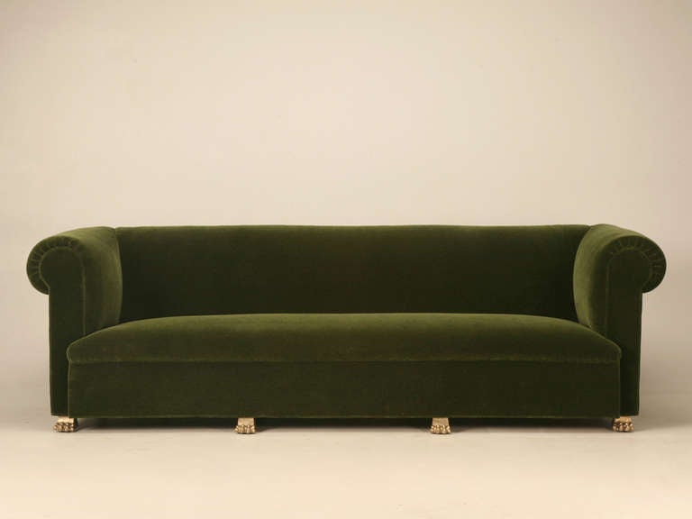 Américain Custom Hand-Made Sofa in Any Dimension with Brass Lion Paw Feet with Horsehair en vente