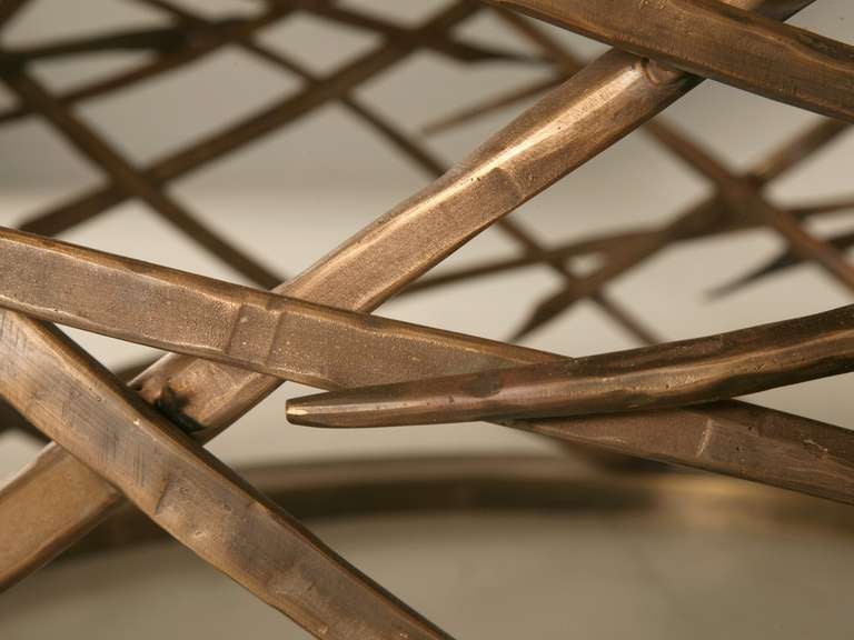 CUSTOM MADE Esstisch aus geflochtener Solid-Bronze oder Tisch in der Mitte des Flurs, auf Bestellung gefertigt im Angebot 1