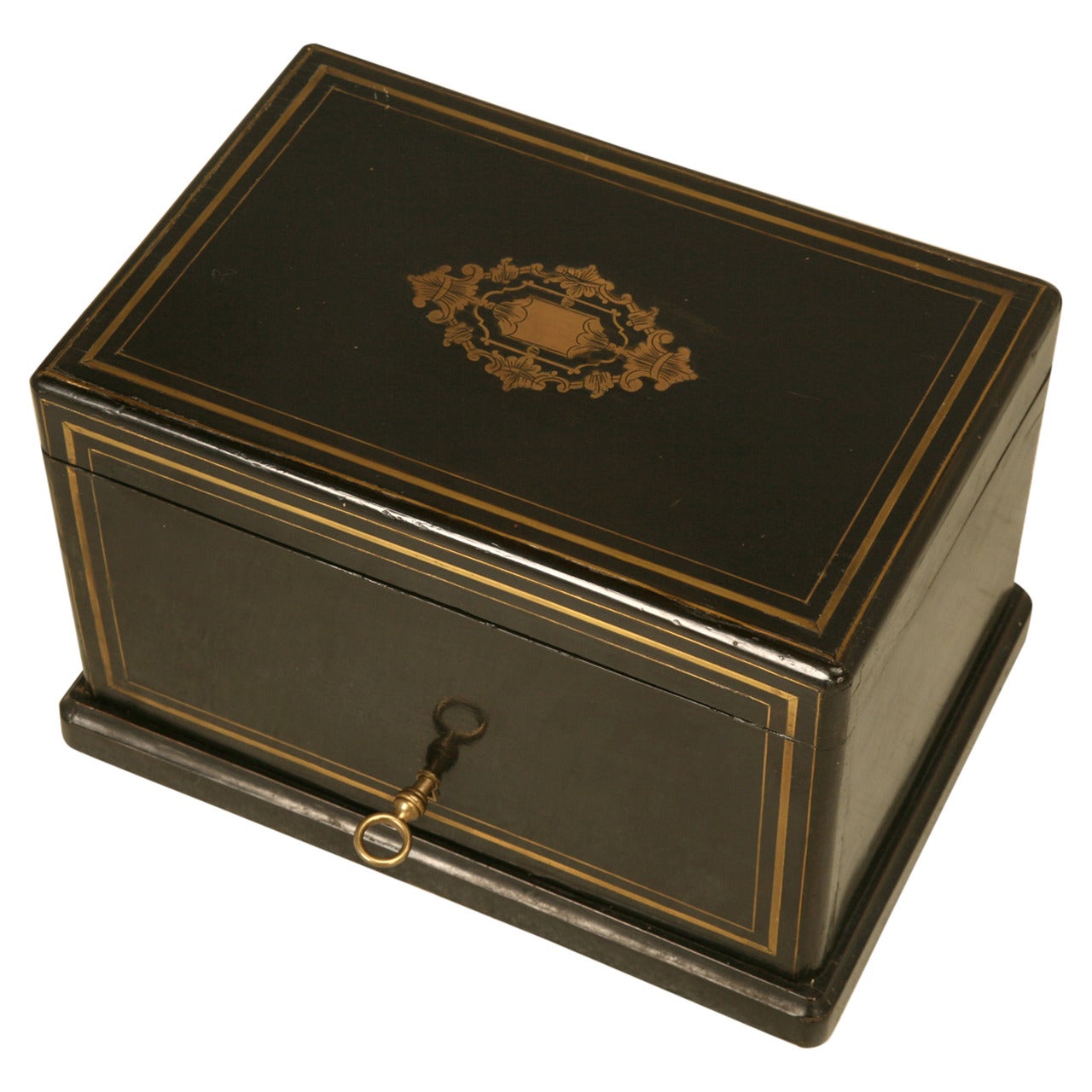 Napoleon III Syle Humidor in Black Lacquer with Brass Inlay