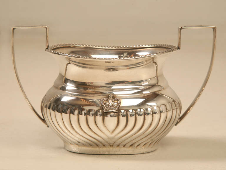 English Silver Plate Tea Service to Honor H.M. Queen Elizabeth II 4
