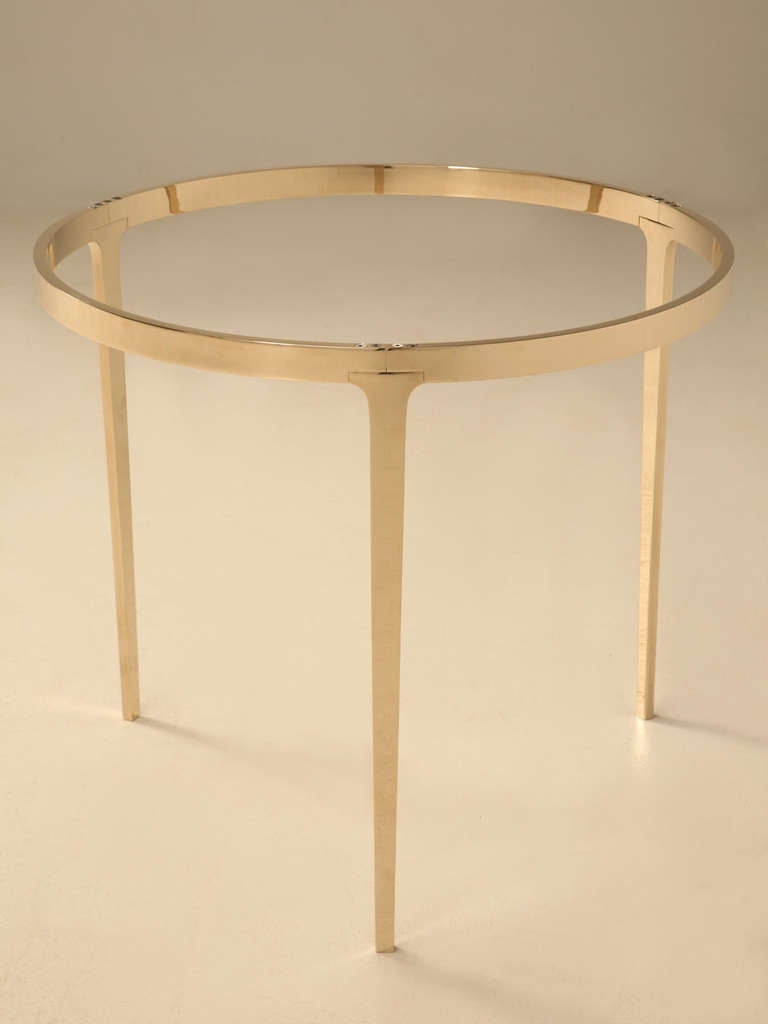 Mid-Century Modern Round Center Hall Table in Bronze or Brass For Sale 2