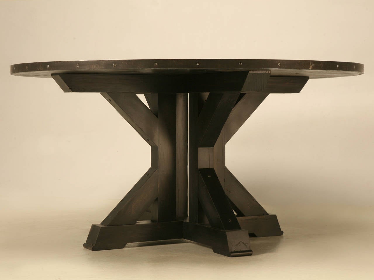 Zinc Table de salle à manger en zinc d'inspiration française fabriquée sur mesure à Chicago, finition toutes dimensions  en vente