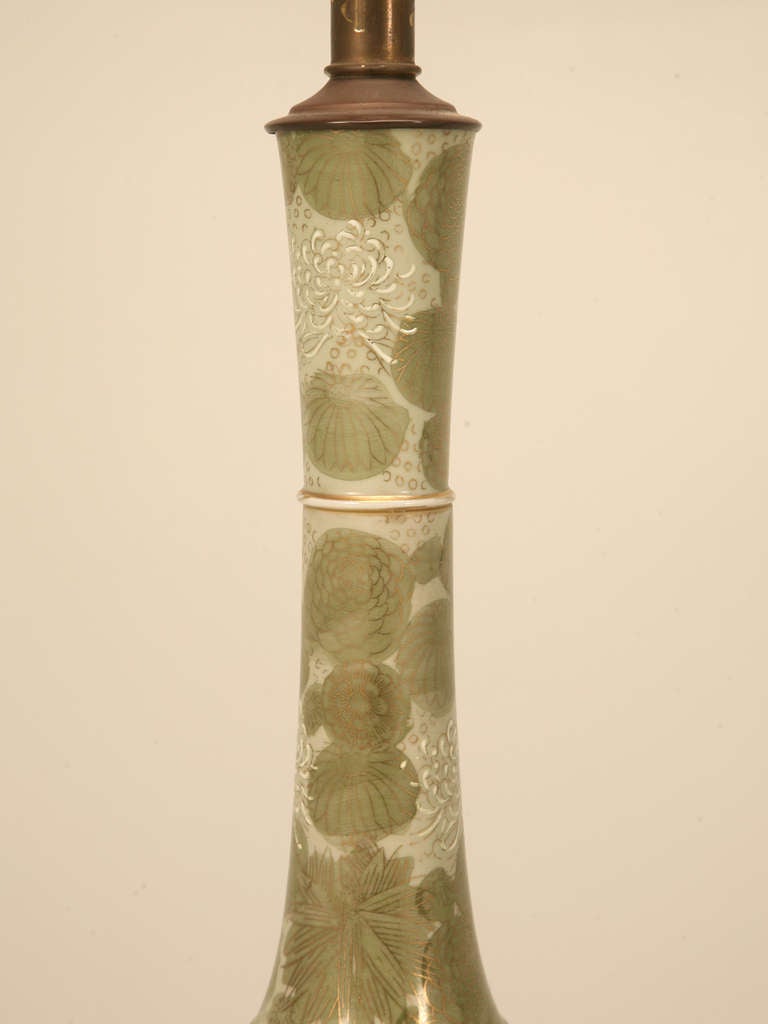 Glazed Fine Japanese Kutani Vase Fitted as a Striking Table Lamp