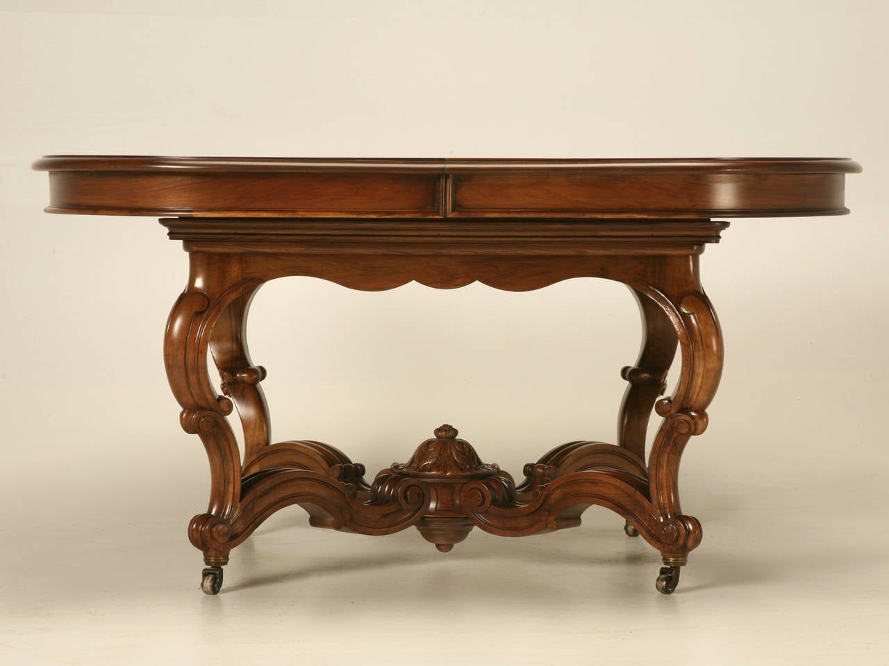 French Walnut Dining Table with Leaves from Ch. Jeanselme et Cie, circa 1890 3