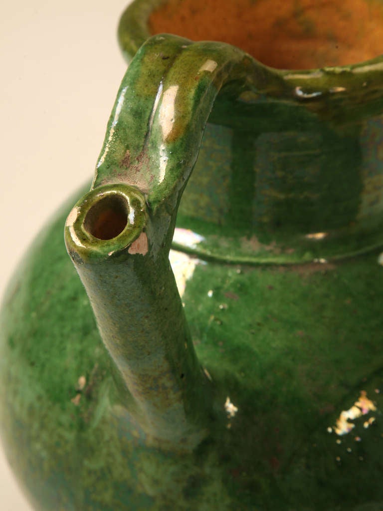 Antique French Cruche a Eau Green Over Yellow Glazed Water Pitcher In Good Condition In Chicago, IL